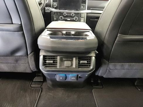 Used 2022 Ford F150 Lariat w/ Equipment Group 502A High image 32