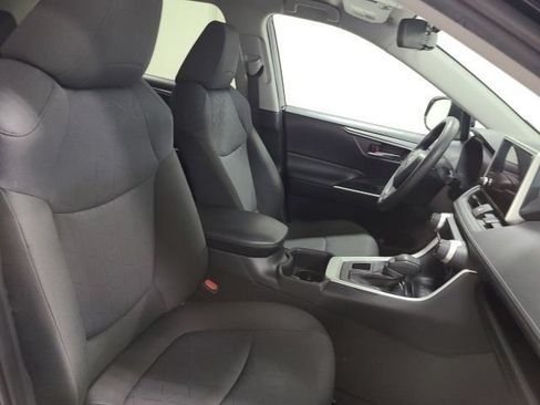 Used 2024 Toyota RAV4 XLE AWD/4WD image 14