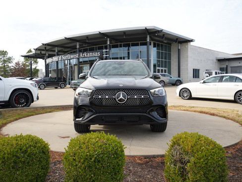 New 2026 Mercedes-Benz GLE 450 4MATIC image 2