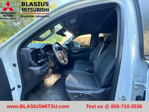 Used 2024 Chevrolet Silverado 1500 RST w/ Protection Package AWD/4WD image 17