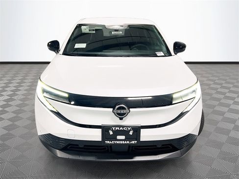 New 2026 Nissan Leaf SV+ image 2