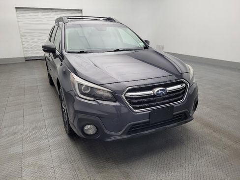 Used 2019 Subaru Outback 3.6R Limited image 14