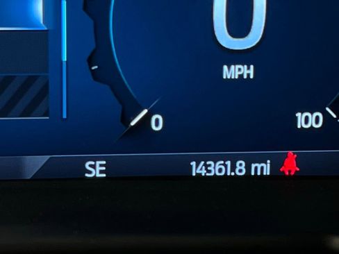 Used 2024 Ford F250 Lariat image 15