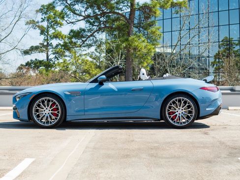 Used 2025 Mercedes-Benz SL 55 AMG 4MATIC image 20
