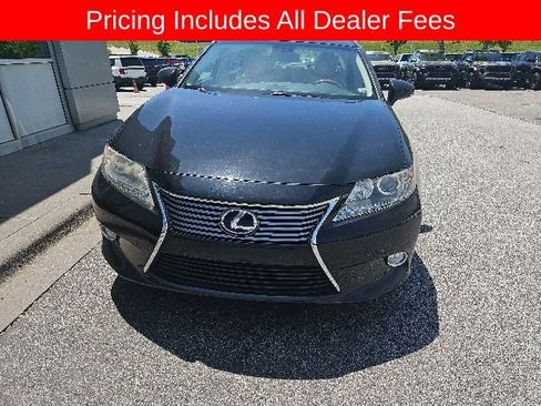 Used 2013 Lexus ES 300h w/ Luxury Pkg FWD image 7
