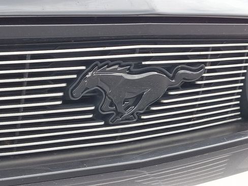 Used 2010 Ford Mustang GT image 32