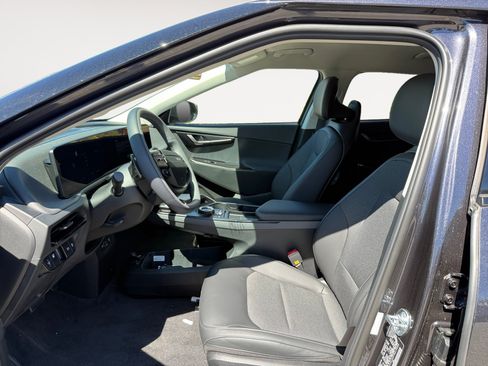 New 2026 Kia EV6 Light RWD image 10