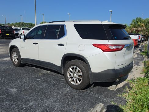 Used 2018 Chevrolet Traverse LT AWD/4WD image 5