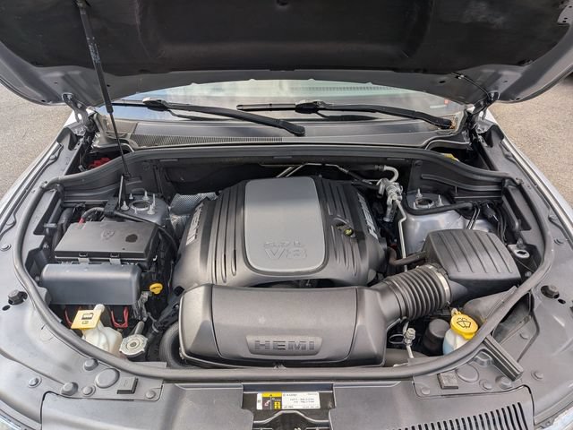 Certified 2020 Dodge Durango R/T w/ Blacktop Package AWD/4WD image 40