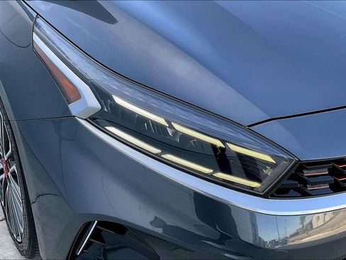 Certified 2022 Kia Forte GT FWD image 28