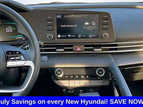 New 2026 Hyundai Elantra Hybrid FWD image 7