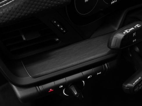 Used 2022 Porsche 911 GT3 image 48