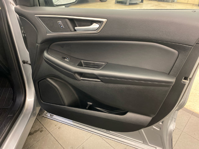 Used 2024 Ford Edge SEL w/ Convenience Package AWD/4WD image 33