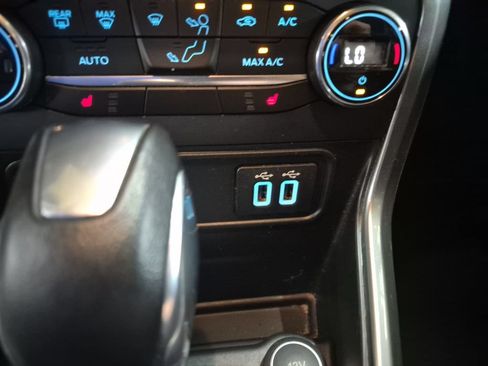 Used 2021 Ford EcoSport SE FWD image 18