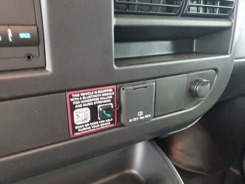 New 2026 Chevrolet Express 2500 w/ Driver Convenience Package RWD image 20