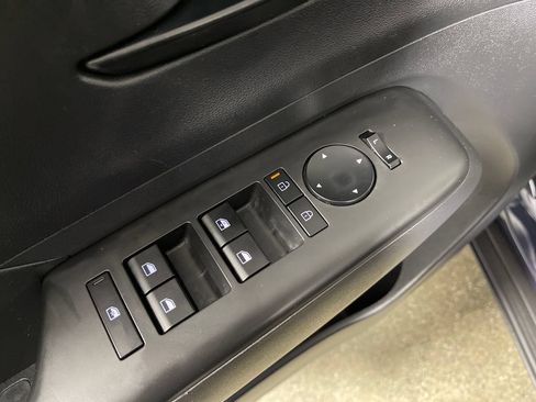 Certified 2024 Hyundai Kona SEL FWD image 18