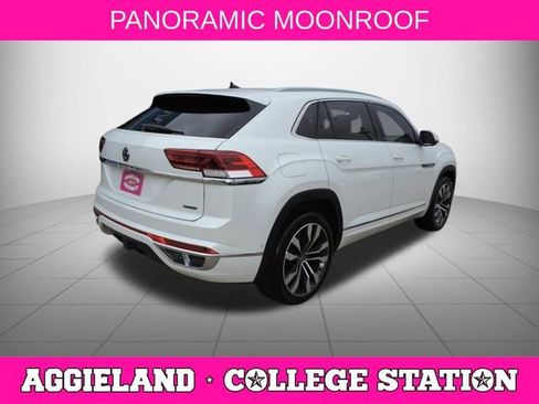 Used 2022 Volkswagen Atlas Cross Sport SEL Premium R-Line AWD/4WD image 5