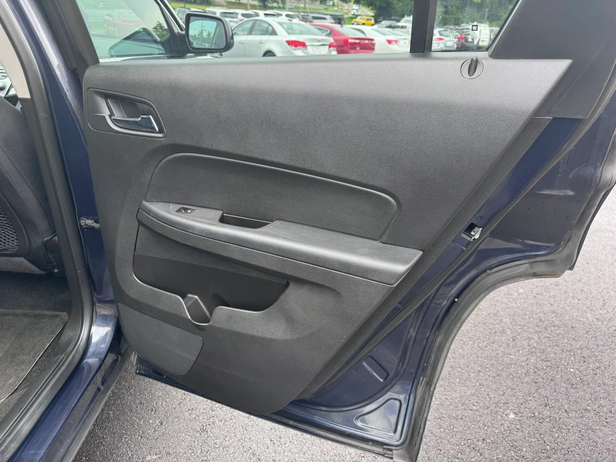 Used 2015 GMC Terrain SLE FWD image 23