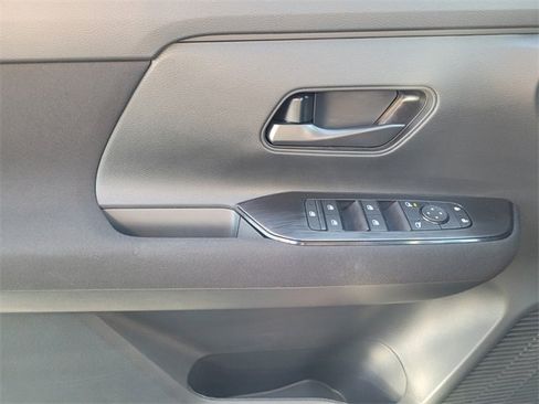 New 2026 Nissan Kicks S image 20