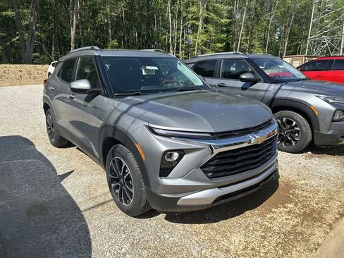 Certified 2024 Chevrolet TrailBlazer LT FWD image 12