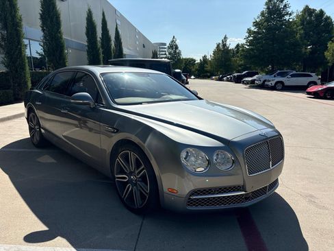 Used 2017 Bentley Flying Spur W12 AWD/4WD image 3