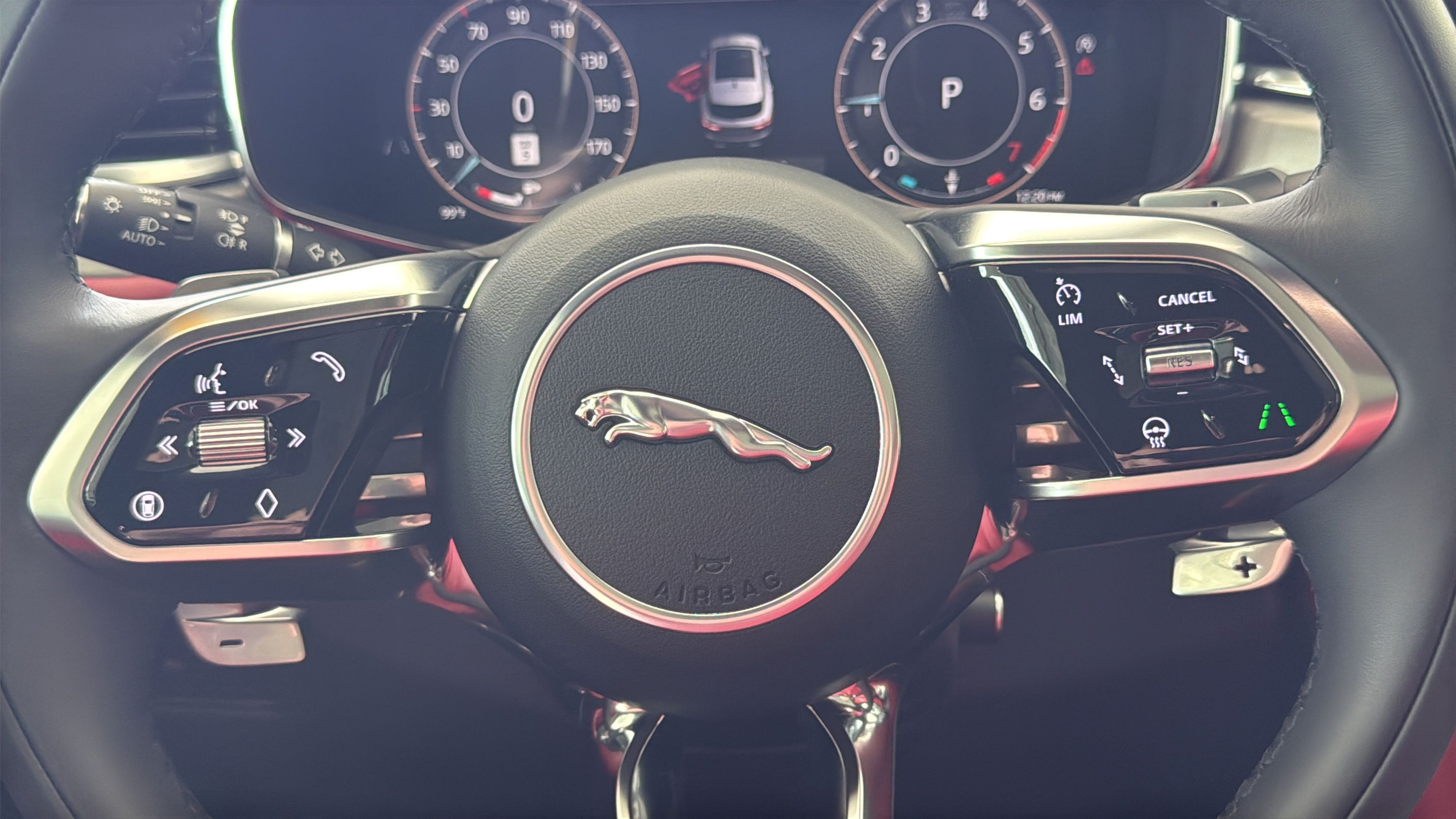 Used 2026 Jaguar F-PACE R-Dynamic S AWD/4WD image 30