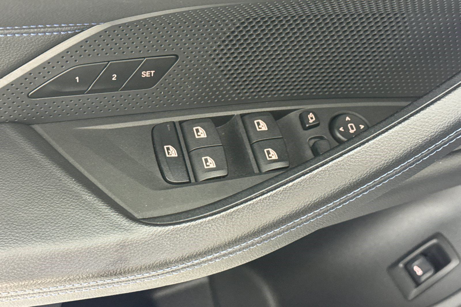 Used 2023 BMW i4 M50 AWD/4WD image 14