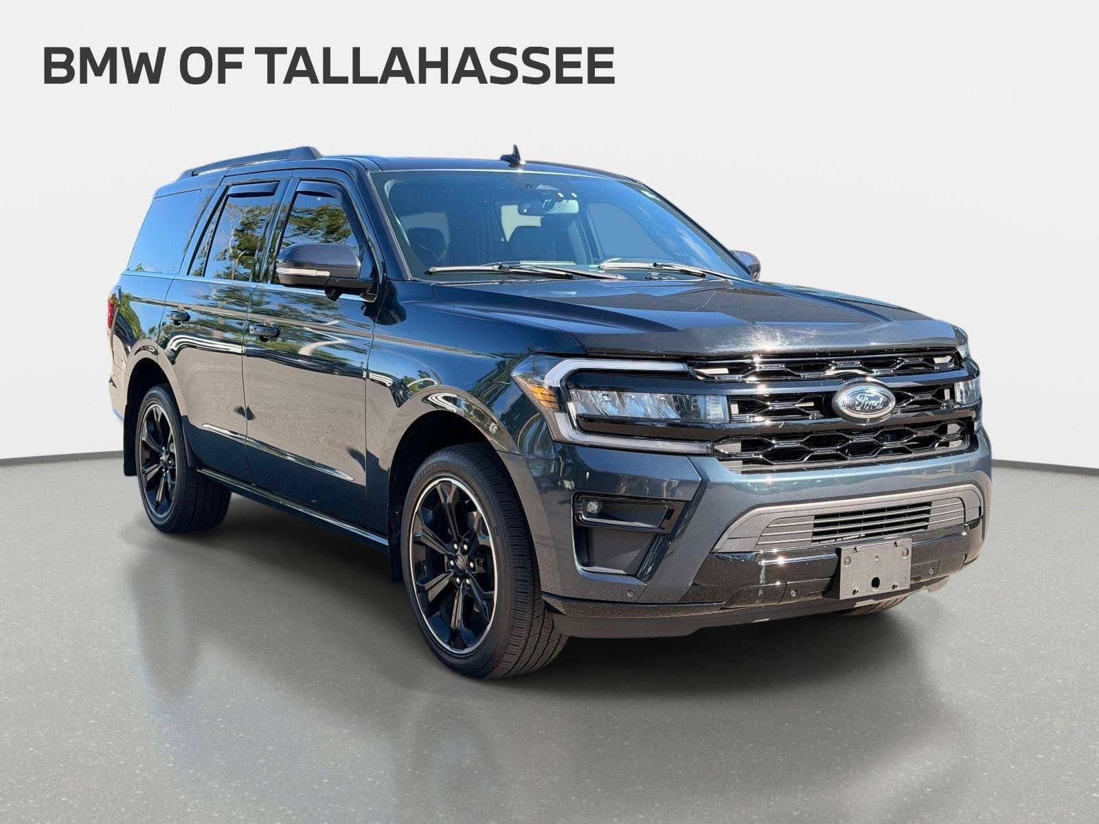Used 2023 Ford Expedition Limited RWD image 4