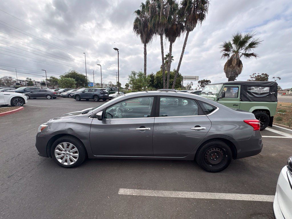 Used 2016 Nissan Sentra SV FWD image 10