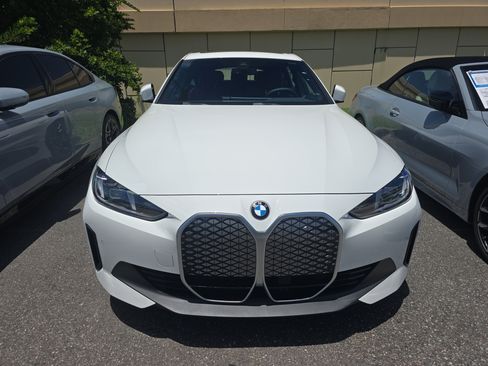 Used 2026 BMW i4 eDrive40 RWD image 2
