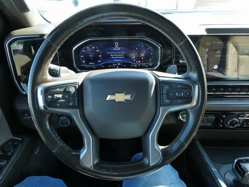 Used 2024 Chevrolet Silverado 1500 LTZ w/ Z71 Off-Road Package image 32