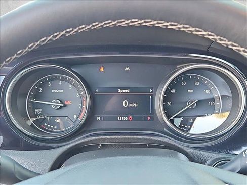 Used 2023 Buick Encore GX Select w/ Sport Touring Package FWD image 11