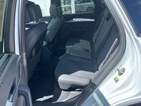 Used 2024 Audi Q5 e Prestige w/ Prestige Package AWD/4WD image 26