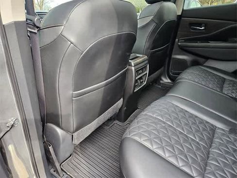 Used 2023 Nissan Murano Platinum w/ Cargo Package image 22