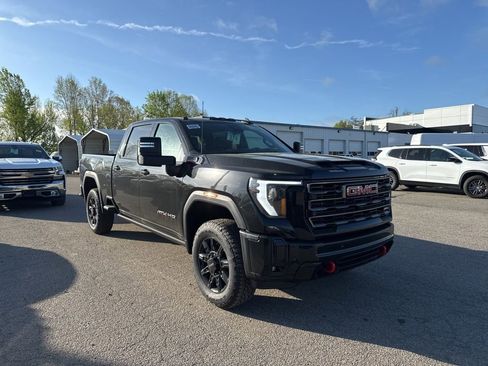 Used 2026 GMC Sierra 2500 AT4 w/ AT4 Premium Plus Package image 4