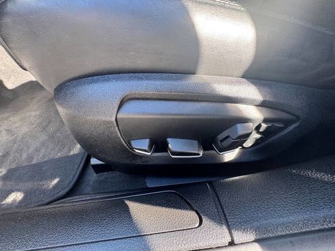 Used 2015 BMW 750i 750i 4dr Sedan image 29