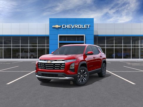 New 2027 Chevrolet Equinox LT w/ Convenience Package II FWD image 8