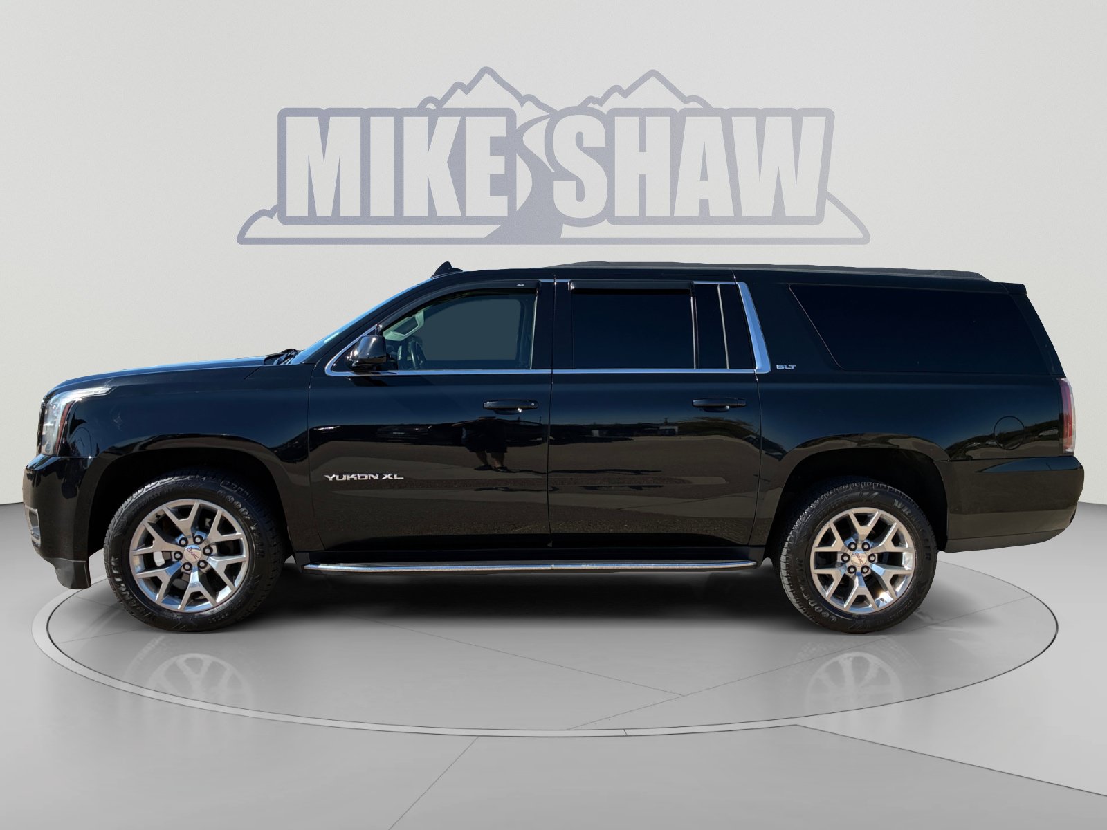 Used 2020 GMC Yukon XL SLT w/ Value Plus Edition AWD/4WD image 2