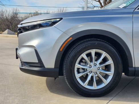 Certified 2025 Honda CR-V EX image 8