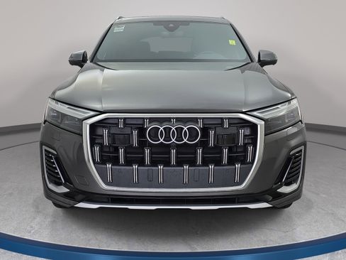 Used 2025 Audi Q7 2.0T Premium image 2