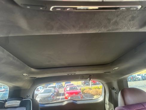 Used 2024 Kia Telluride SX Prestige image 17