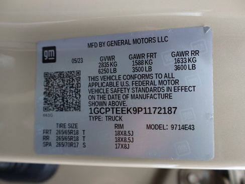 Used 2023 Chevrolet Colorado Trail Boss w/ LPO, Flex Utility Package image 35