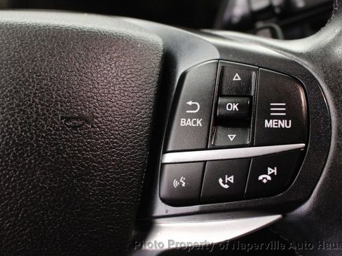 Used 2020 Ford Explorer Platinum w/ Premium Technology Package AWD/4WD image 17
