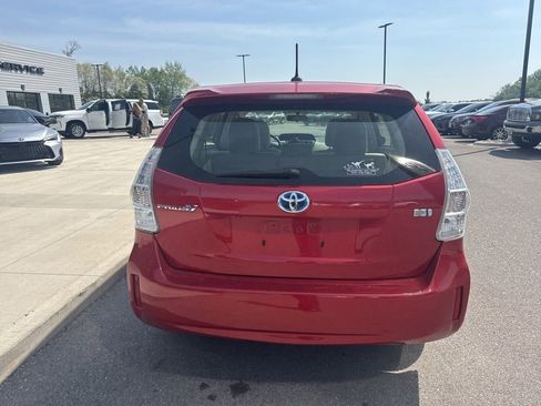 Used 2013 Toyota Prius V Three FWD image 4
