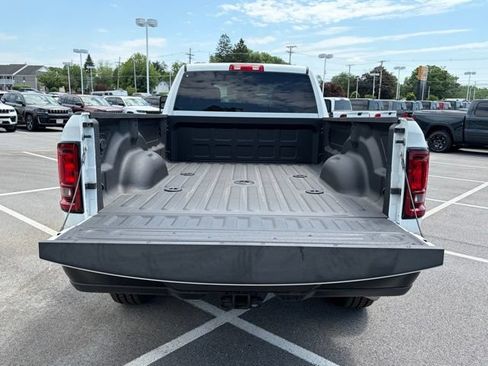 New 2026 RAM 3500 Tradesman AWD/4WD image 6