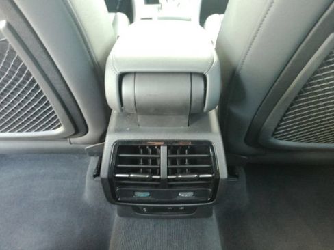 Used 2025 Audi Q3 2.0T Premium AWD/4WD image 28