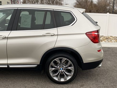Used 2016 BMW X3 xDrive28i image 4