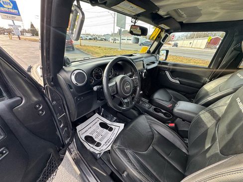Used 2014 Jeep Wrangler Rubicon w/ Dual Top Group image 11