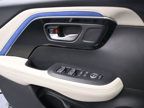 Certified 2025 Acura ADX A-Spec image 7