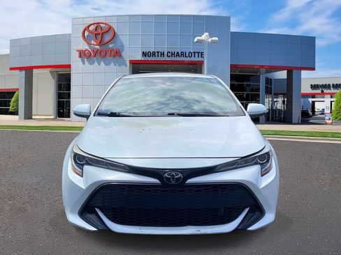 Used 2021 Toyota Corolla SE FWD image 3